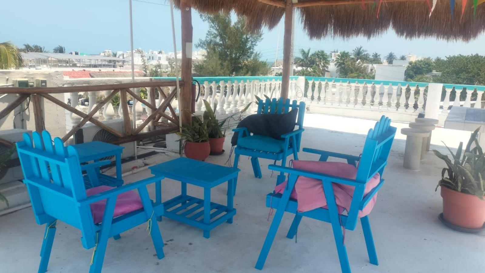 Malecon Beach House In Progreso 1 Block From Beach ภายนอก รูปภาพ